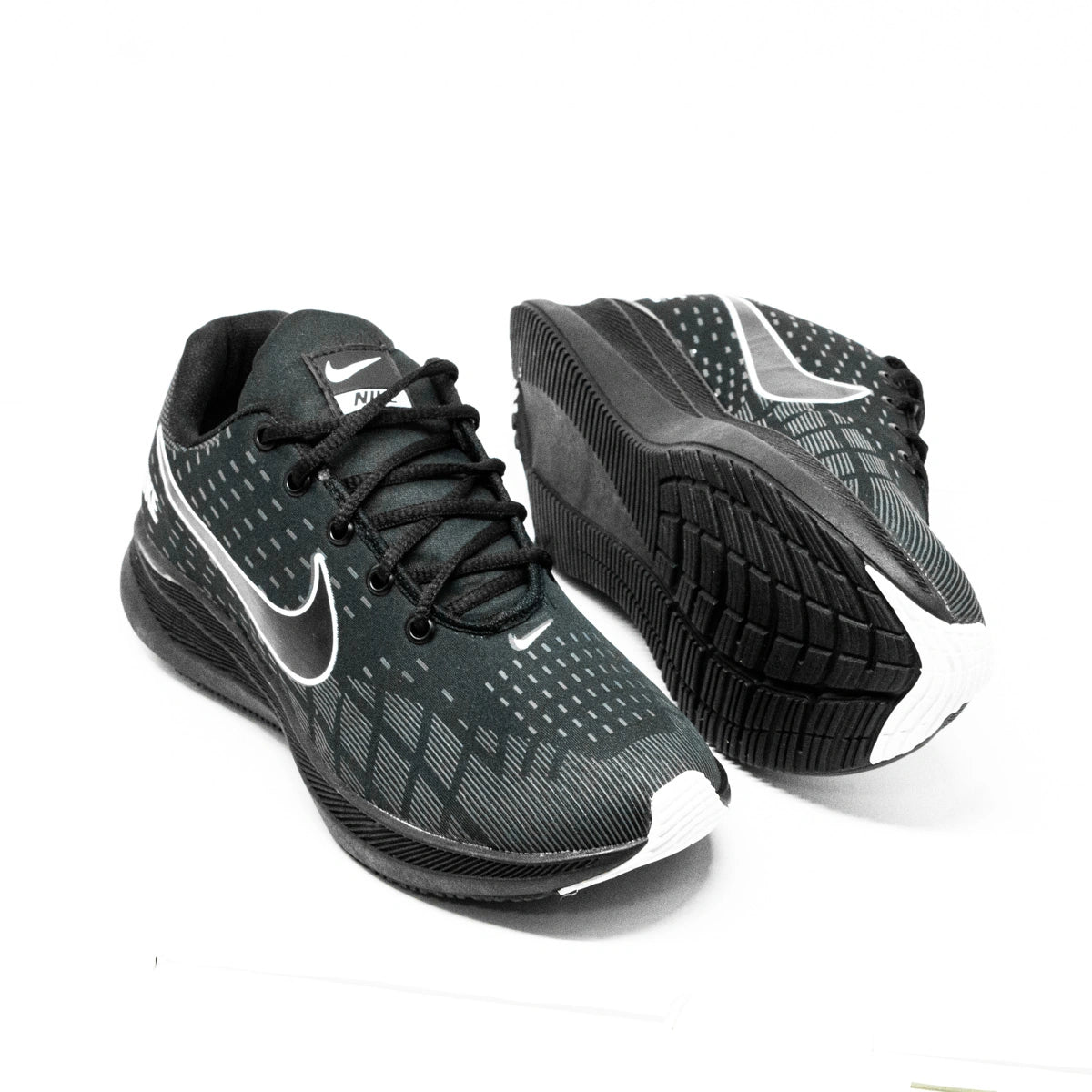 Tênis Nike Full Zoom
