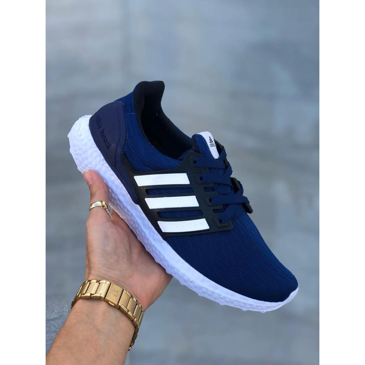 Tênis Adidas Ultraboost